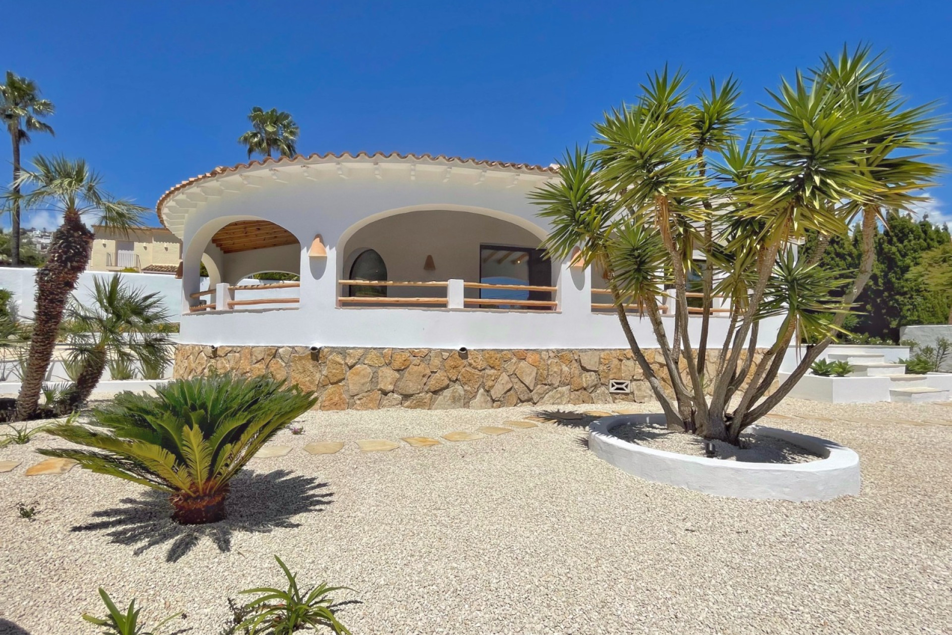 Resale - Villa - Moraira - Benimeit