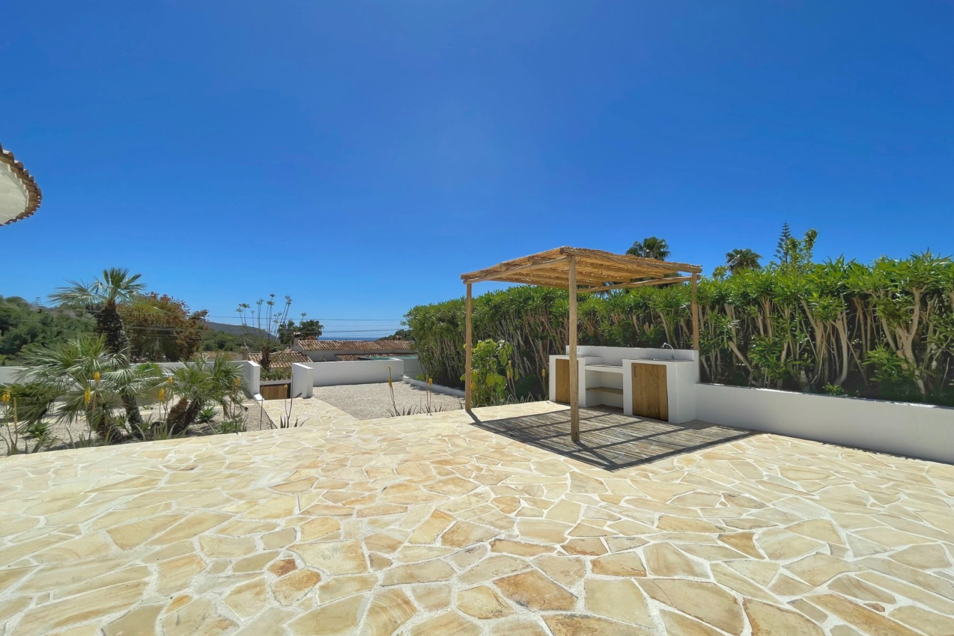 Resale - Villa - Moraira - Benimeit