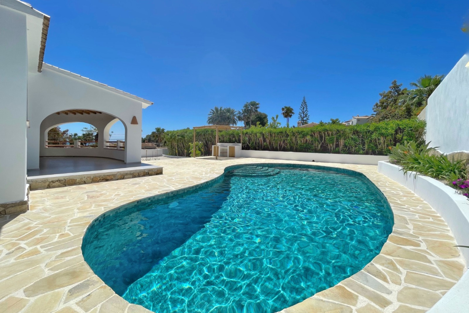 Resale - Villa - Moraira - Benimeit