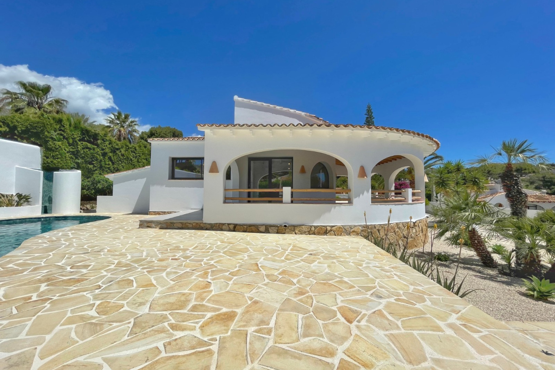 Resale - Villa - Moraira - Benimeit