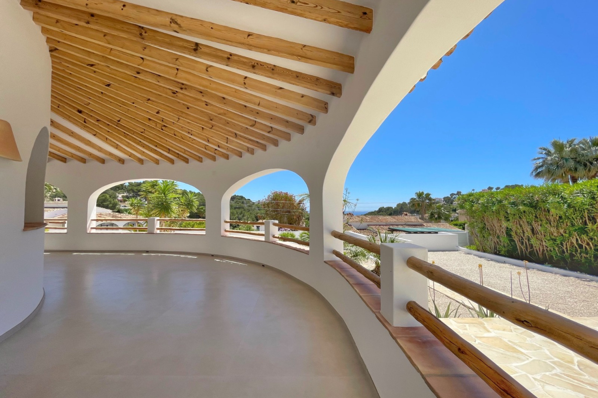 Resale - Villa - Moraira - Benimeit
