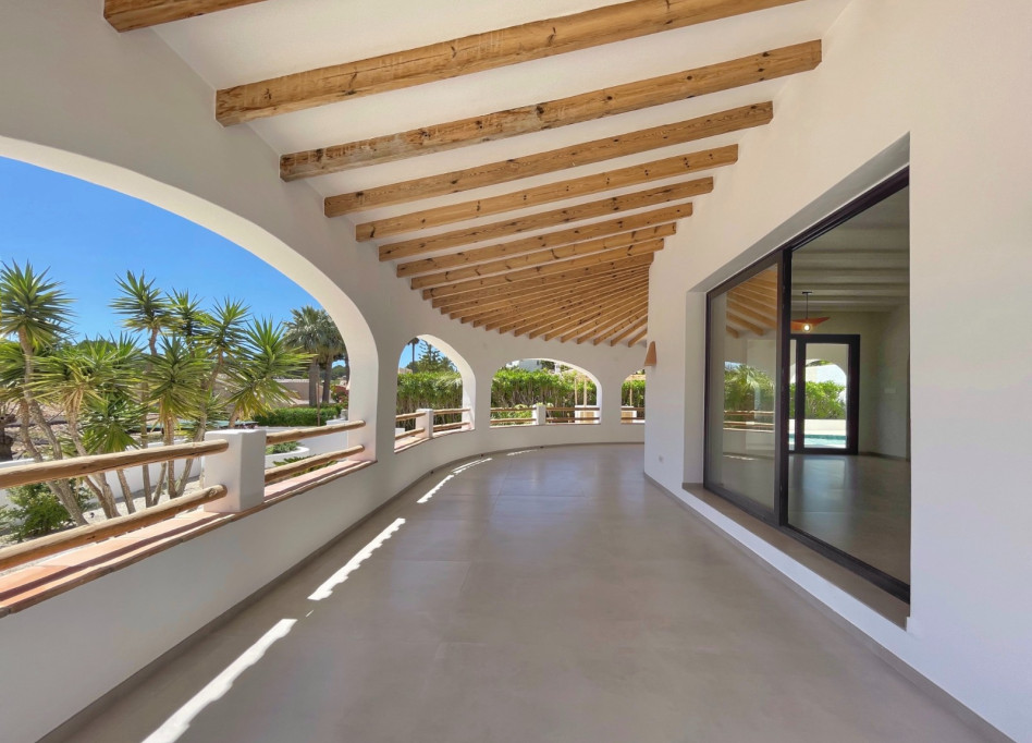 Resale - Villa - Moraira - Benimeit