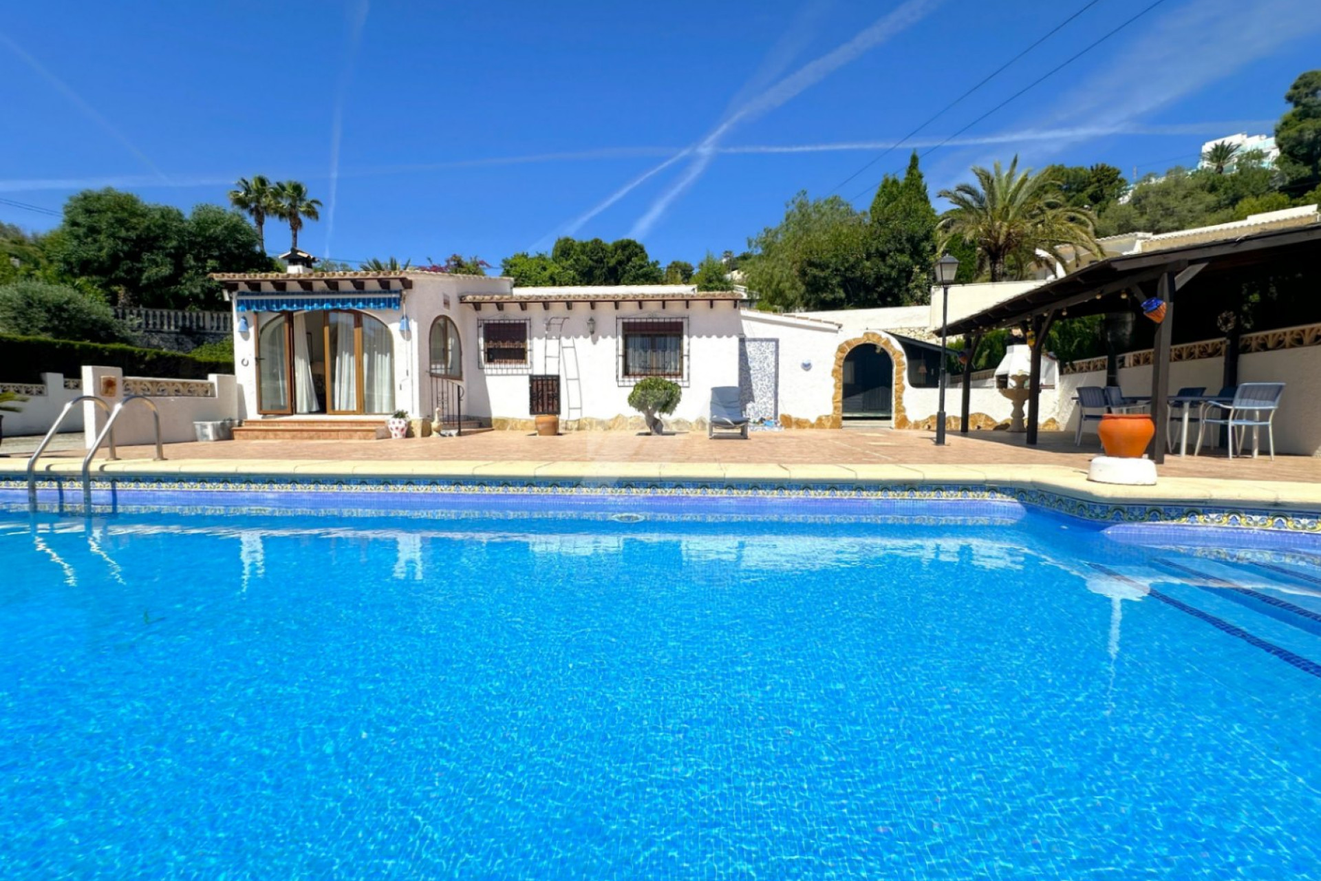 Resale - Villa - Moraira - Benimeit