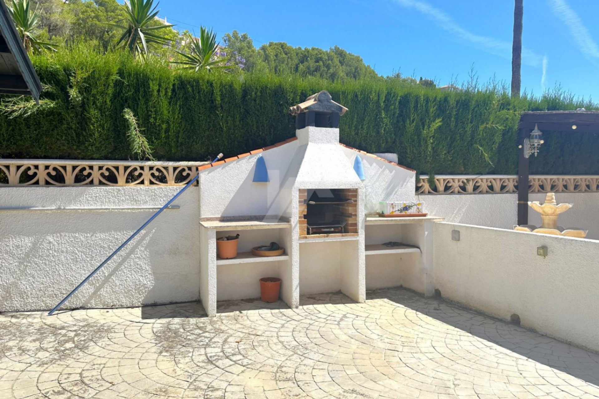 Resale - Villa - Moraira - Benimeit