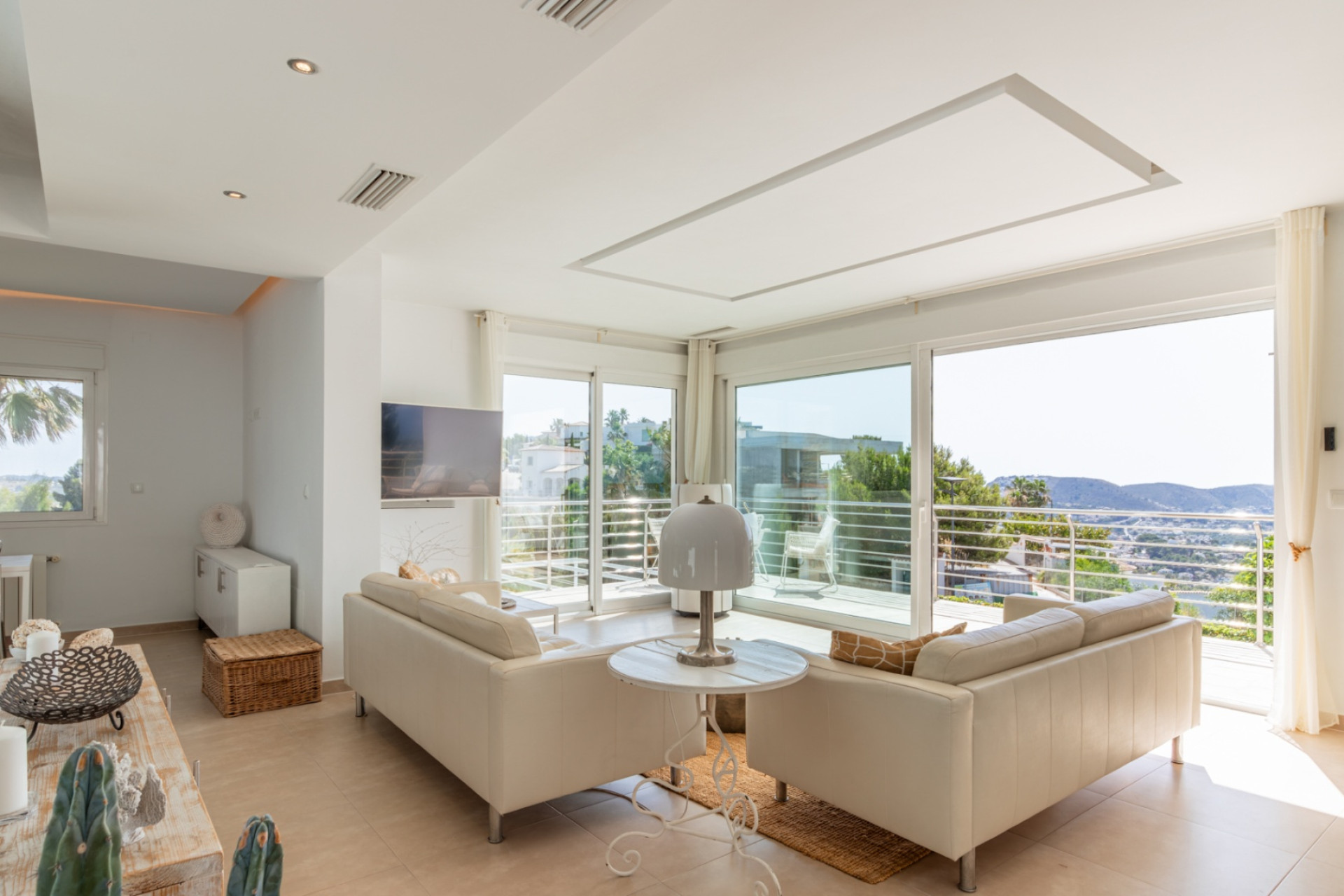 Resale - Villa - Moraira - Benimeit