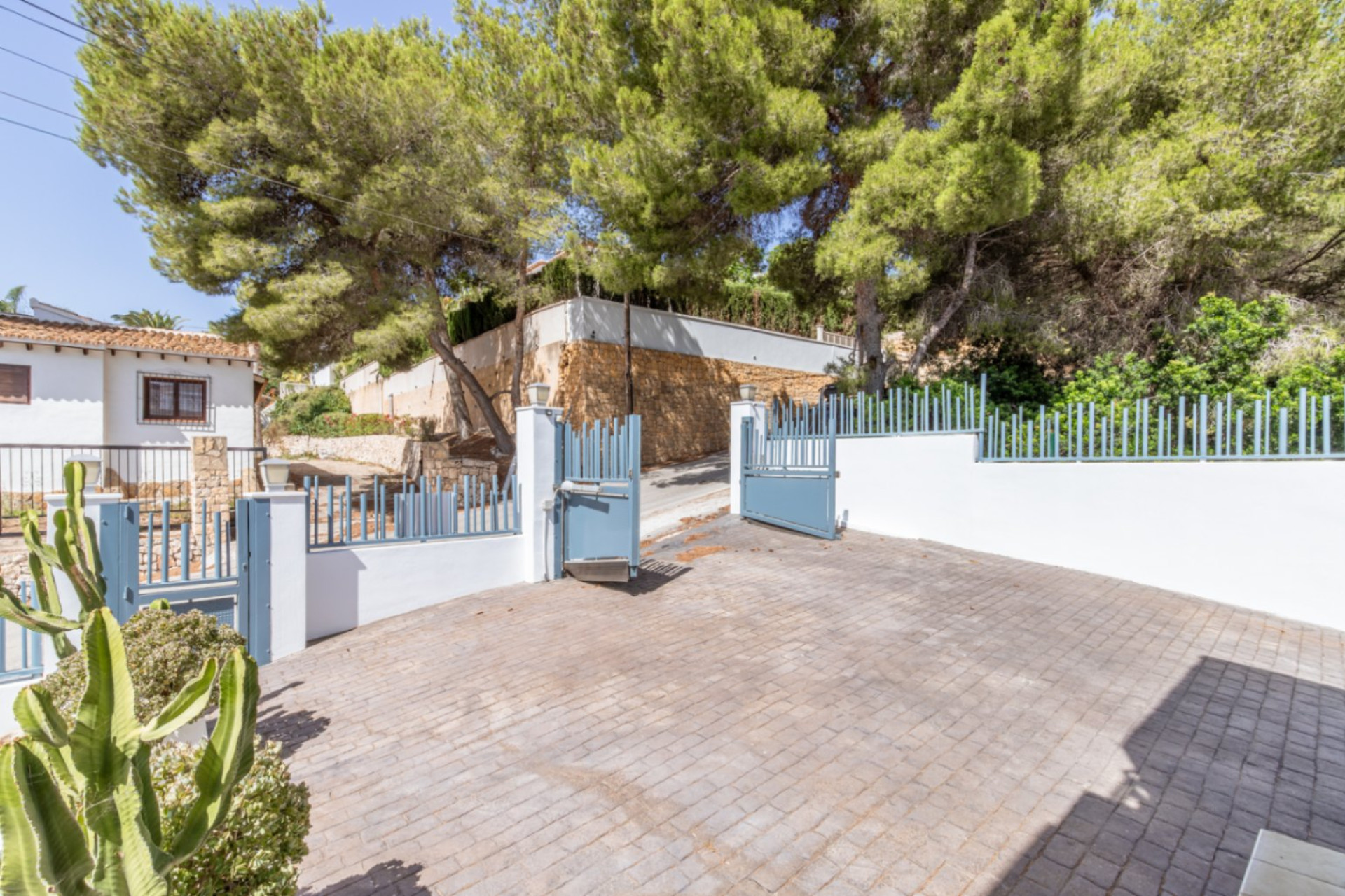 Resale - Villa - Moraira - Benimeit