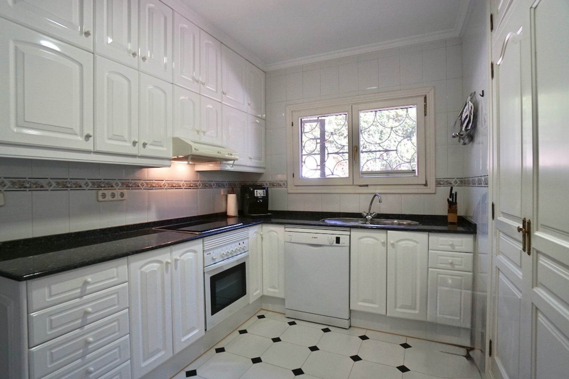 Resale - Villa - Moraira - Costera del Mar