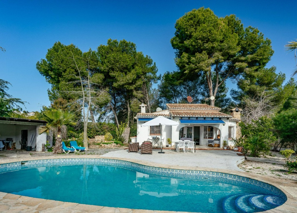Resale - Villa - Moraira - El Portet