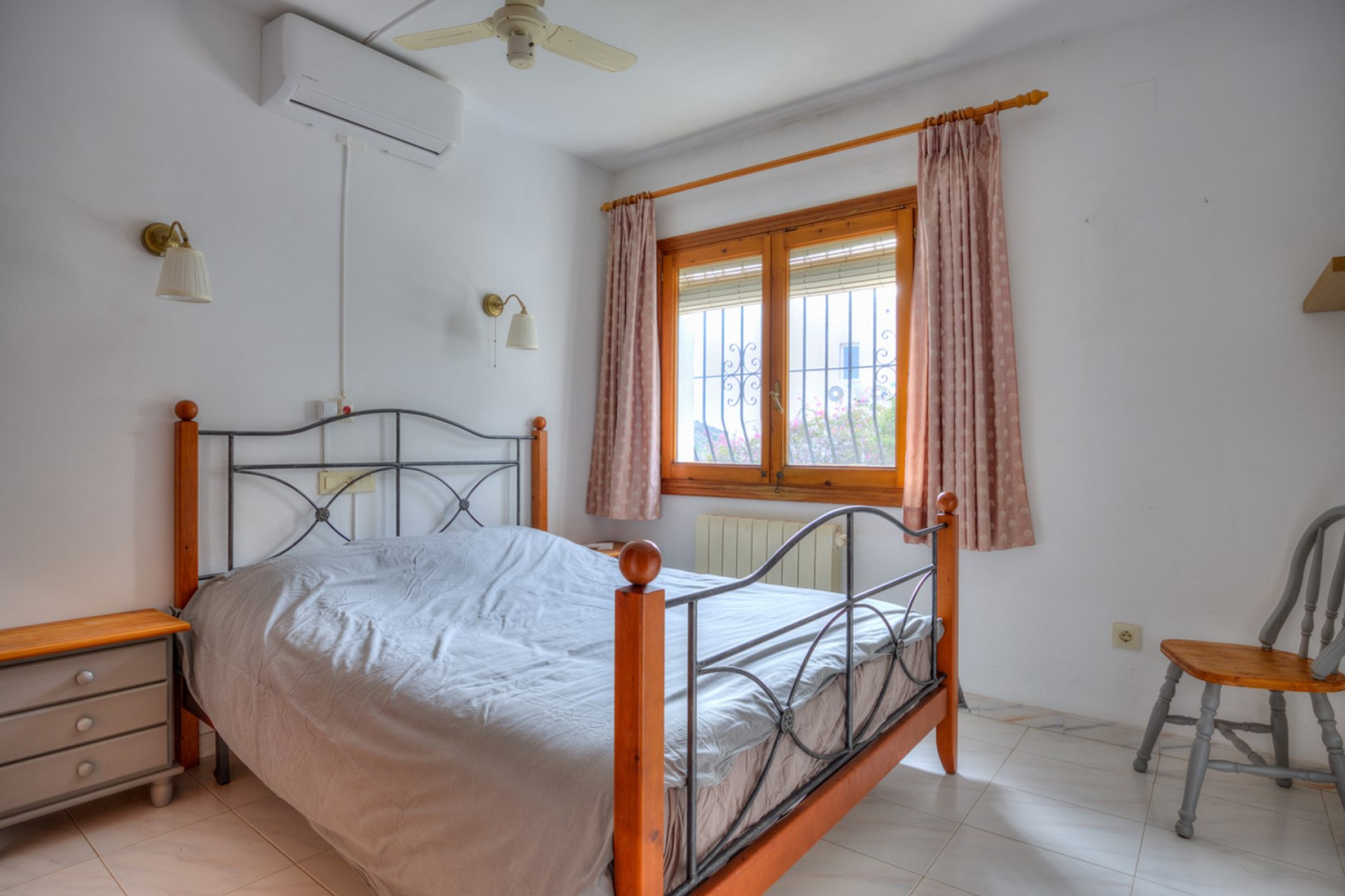 Resale - Villa - Moraira - El Portet