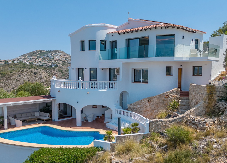 Resale - Villa - Moraira - El Portet