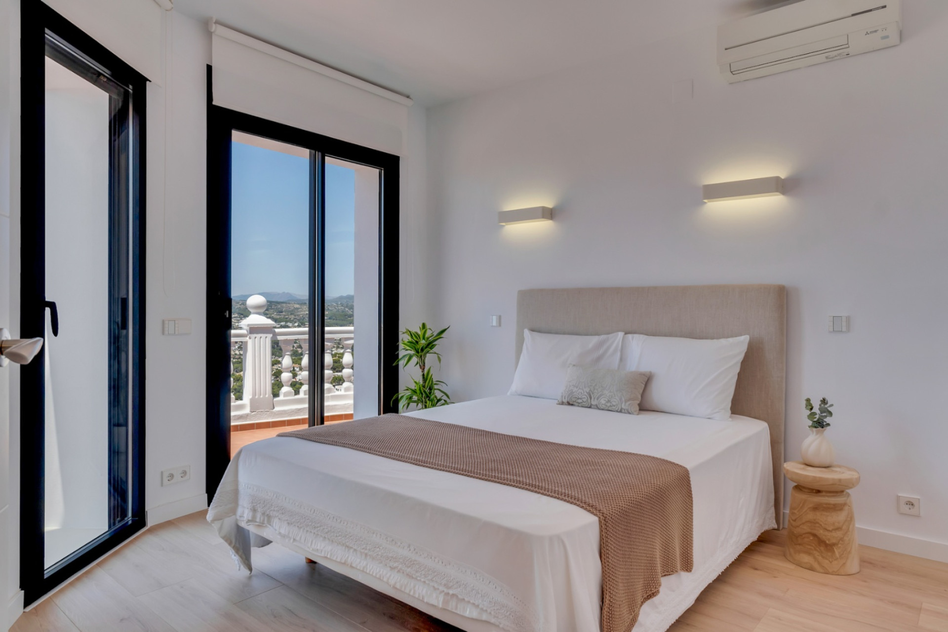 Resale - Villa - Moraira - El Portet