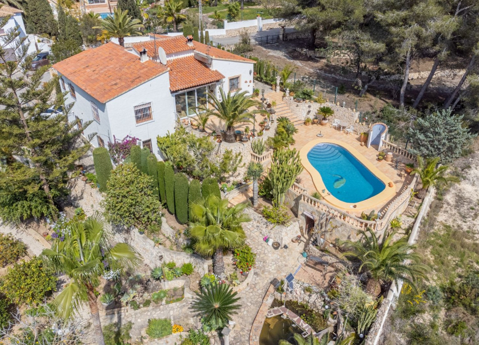 Resale - Villa - Moraira - La Arnella