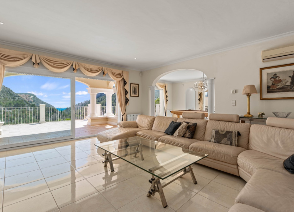 Resale - Villa - Moraira - La Arnella
