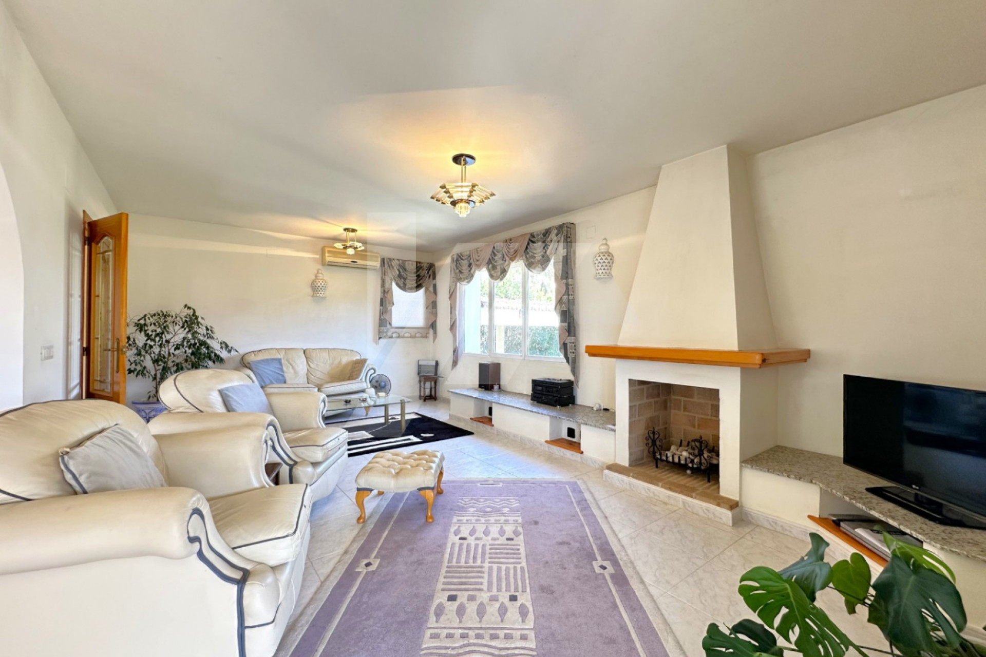 Resale - Villa - Moraira - La Sabatera