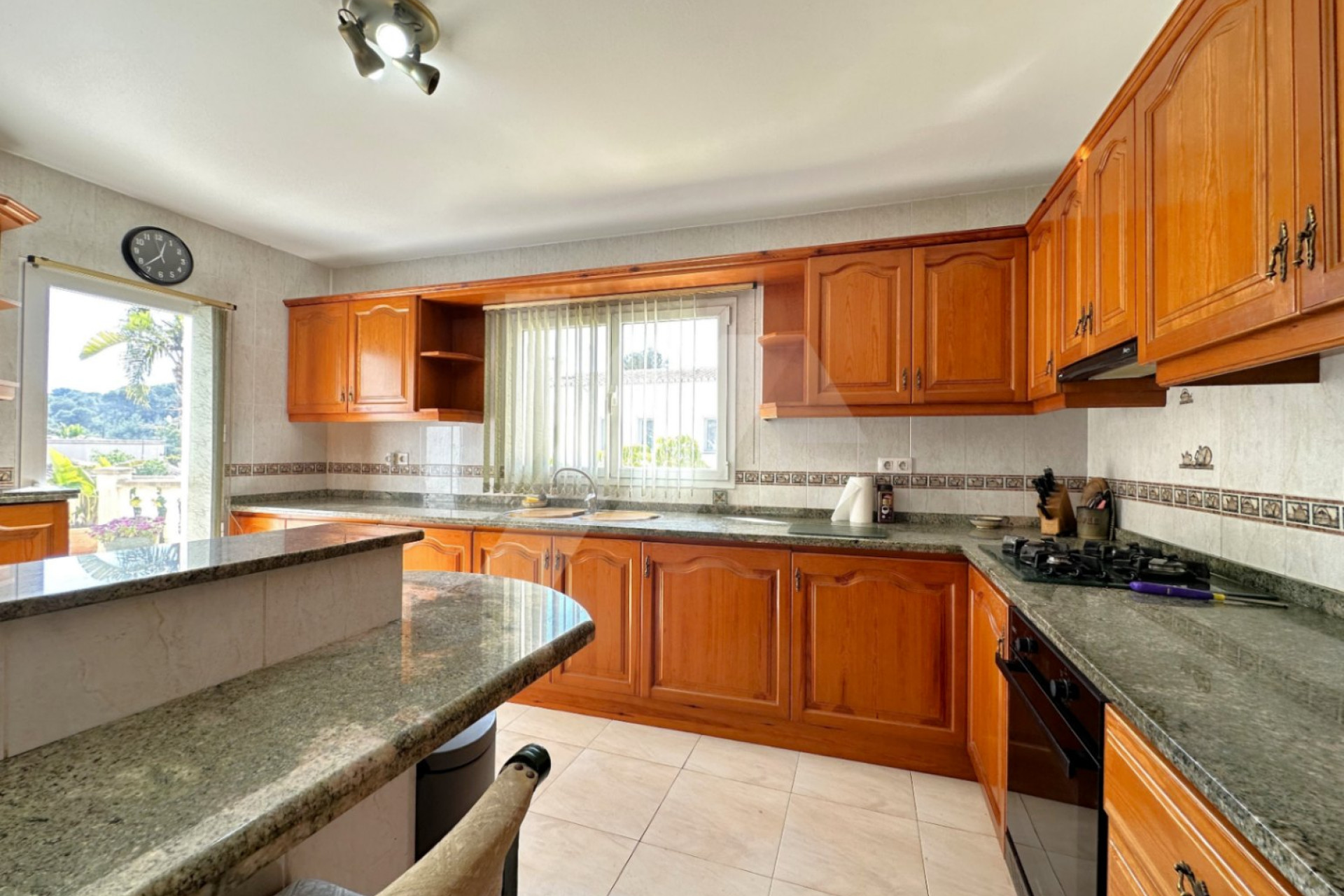 Resale - Villa - Moraira - La Sabatera