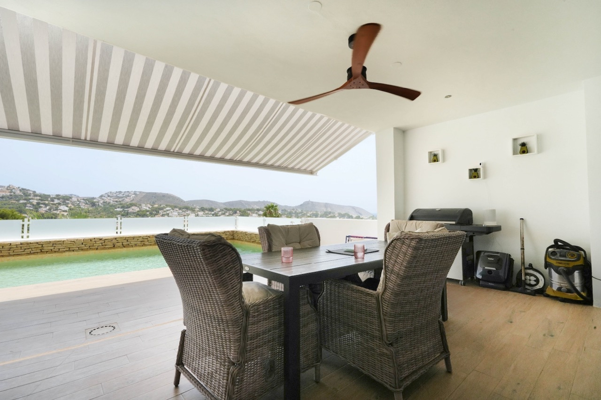 Resale - Villa - Moraira - La Sabatera