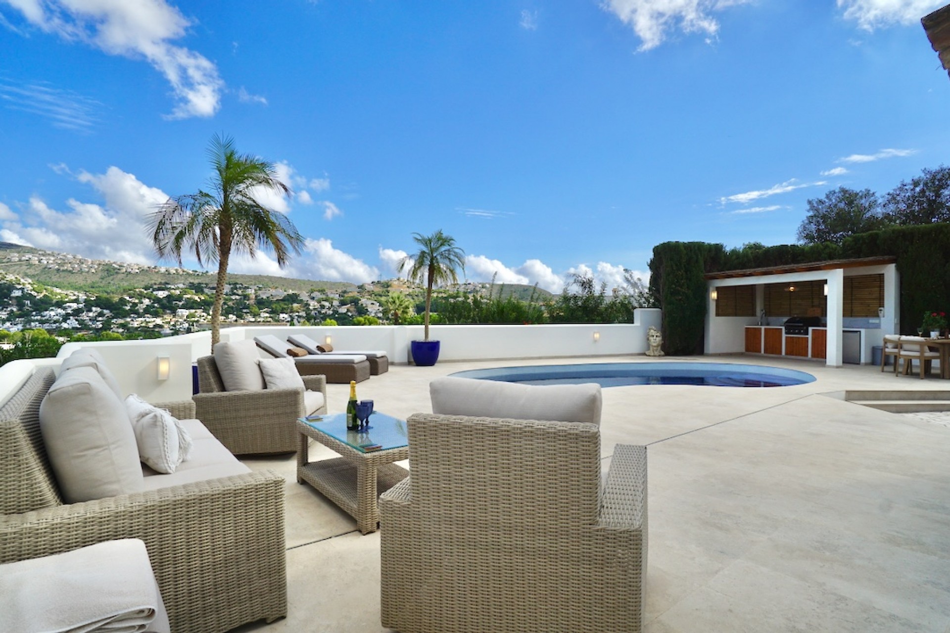 Resale - Villa - Moraira - La Sabatera