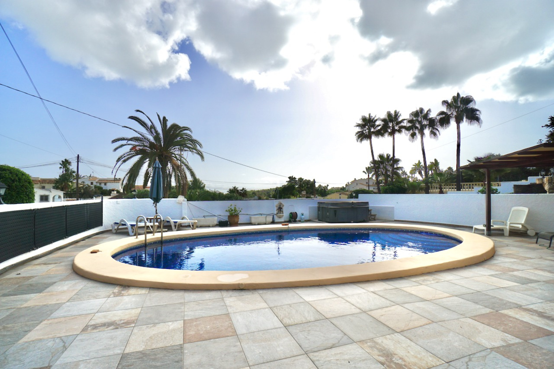 Resale - Villa - Moraira - Pinar de L'Advocat