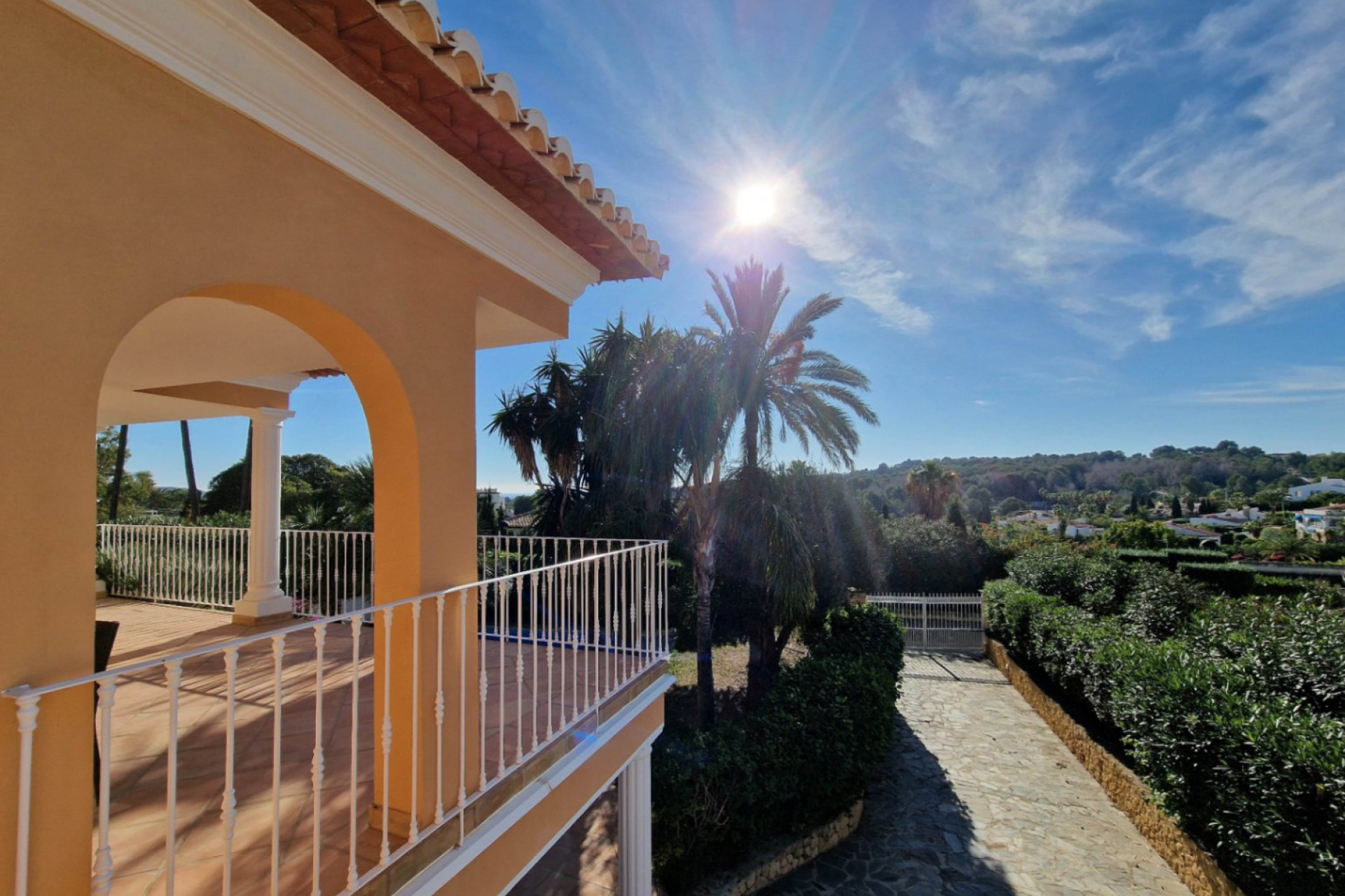Resale - Villa - Moraira - Pinar de L'Advocat