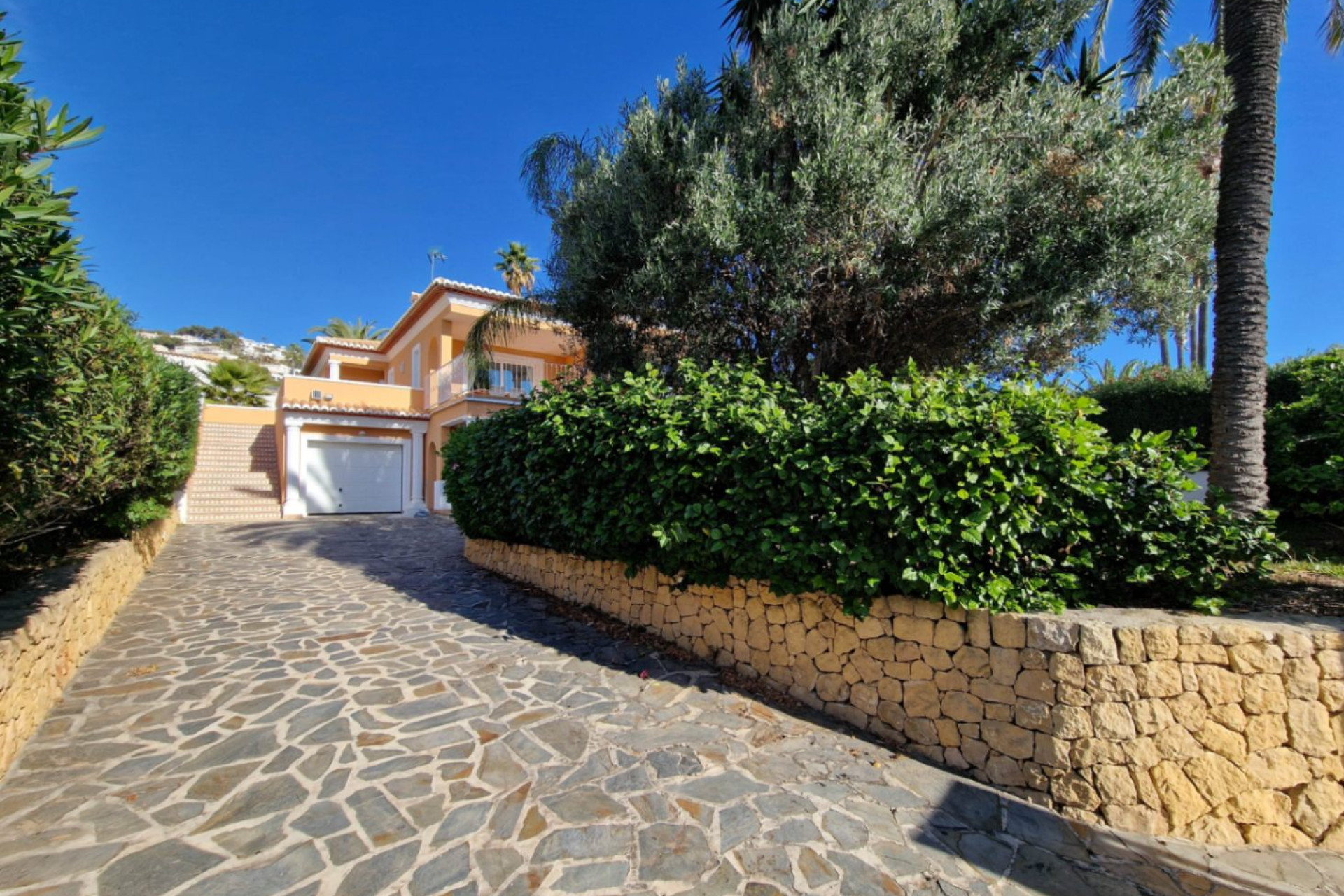 Resale - Villa - Moraira - Pinar de L'Advocat