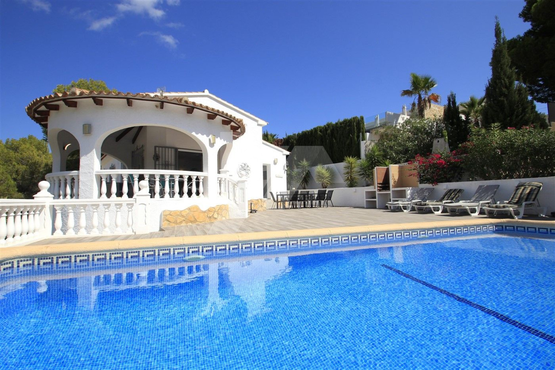 Resale - Villa - Moraira - Pinar del Advocat - Cometa