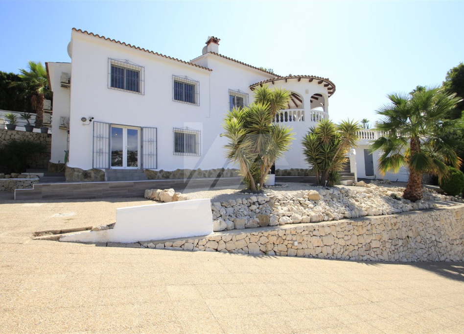 Resale - Villa - Moraira - Pinar del Advocat - Cometa