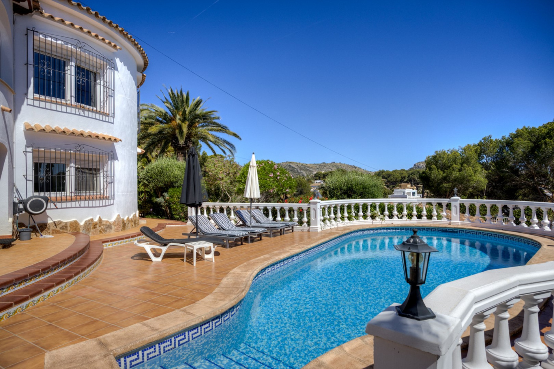 Resale - Villa - Moraira - Pla de Mar