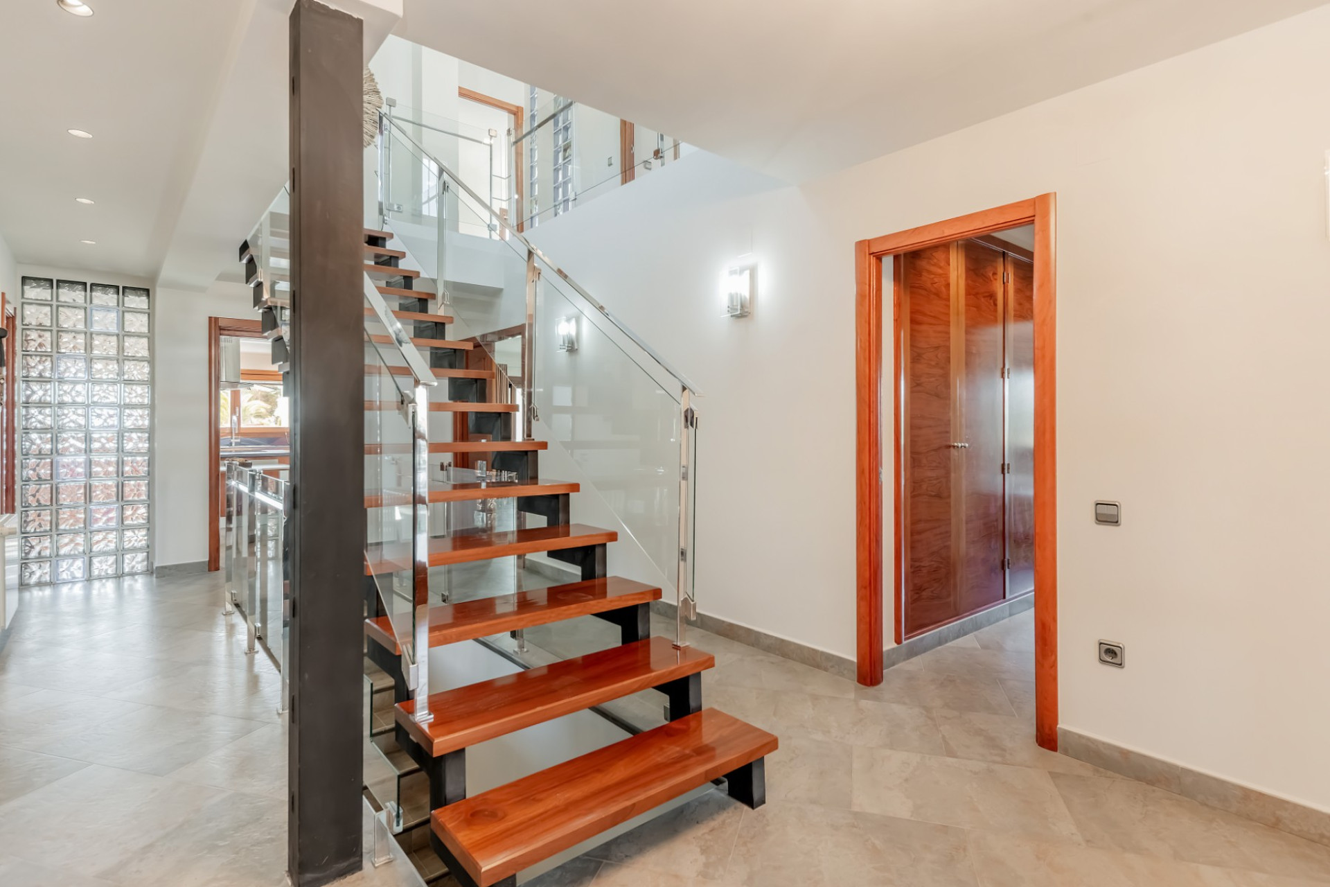 Resale - Villa - Moraira - Pla de Mar