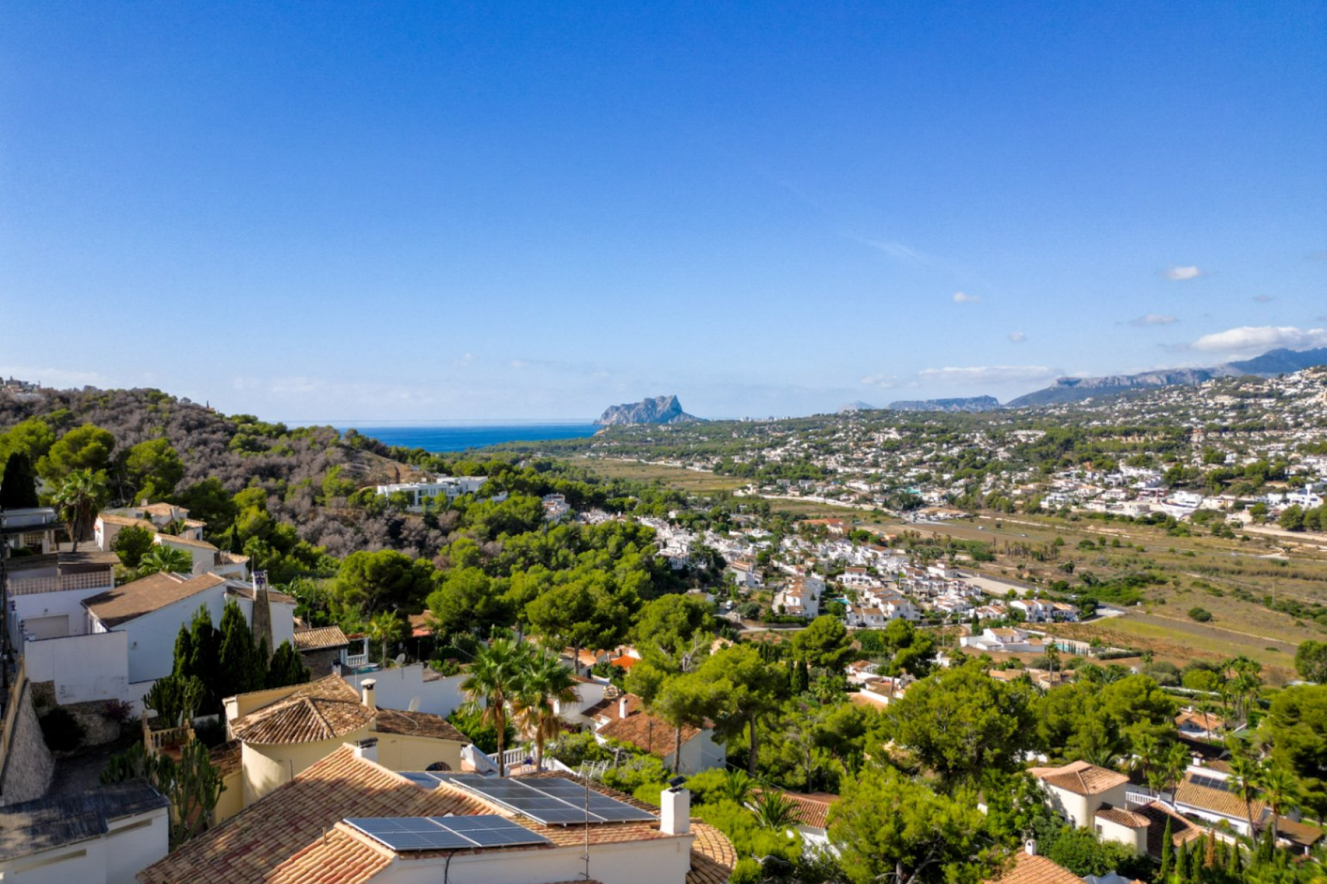 Resale - Villa - Moraira - Pueblo Alcazar
