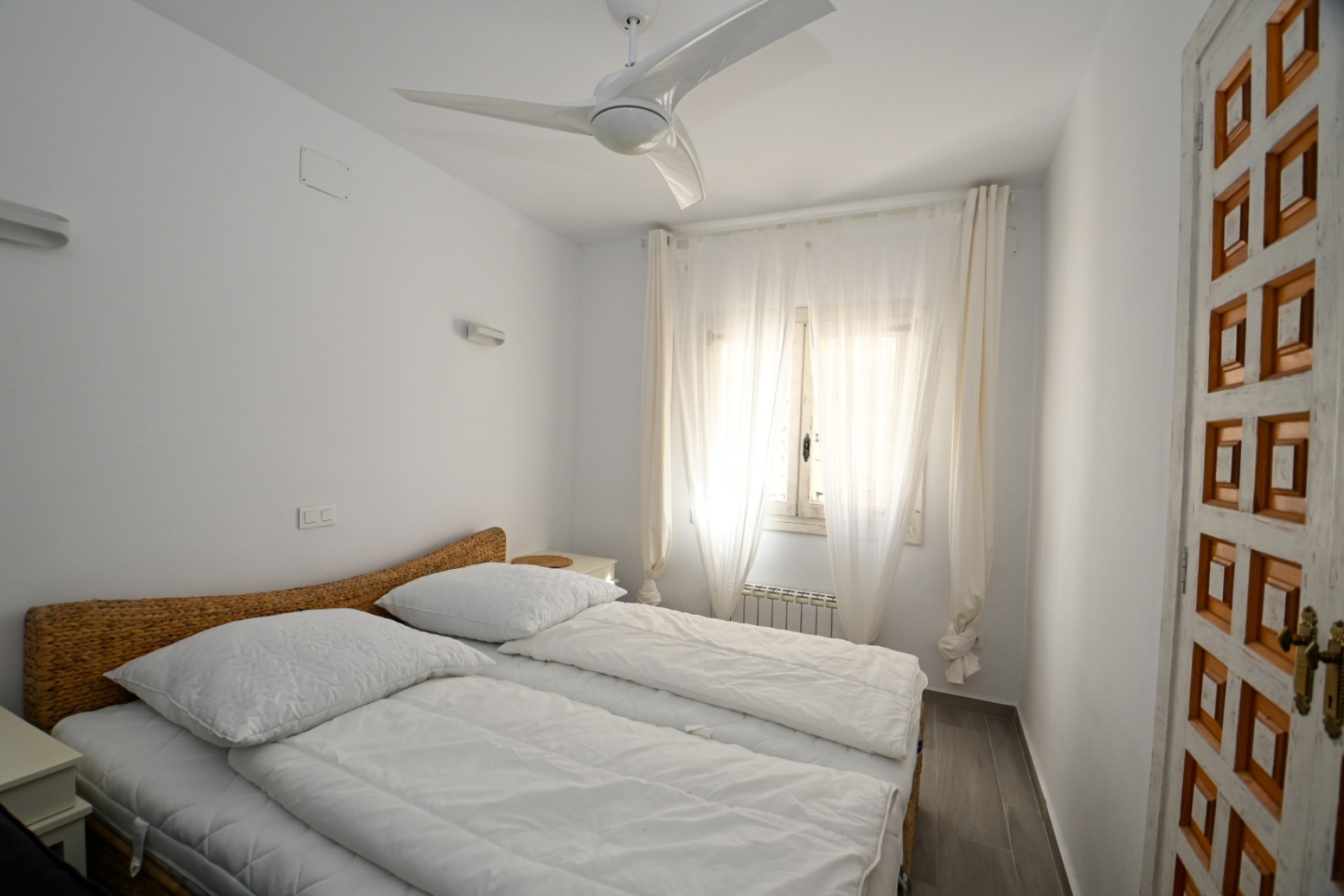 Resale - Villa - Moraira - Pueblo Alcazar