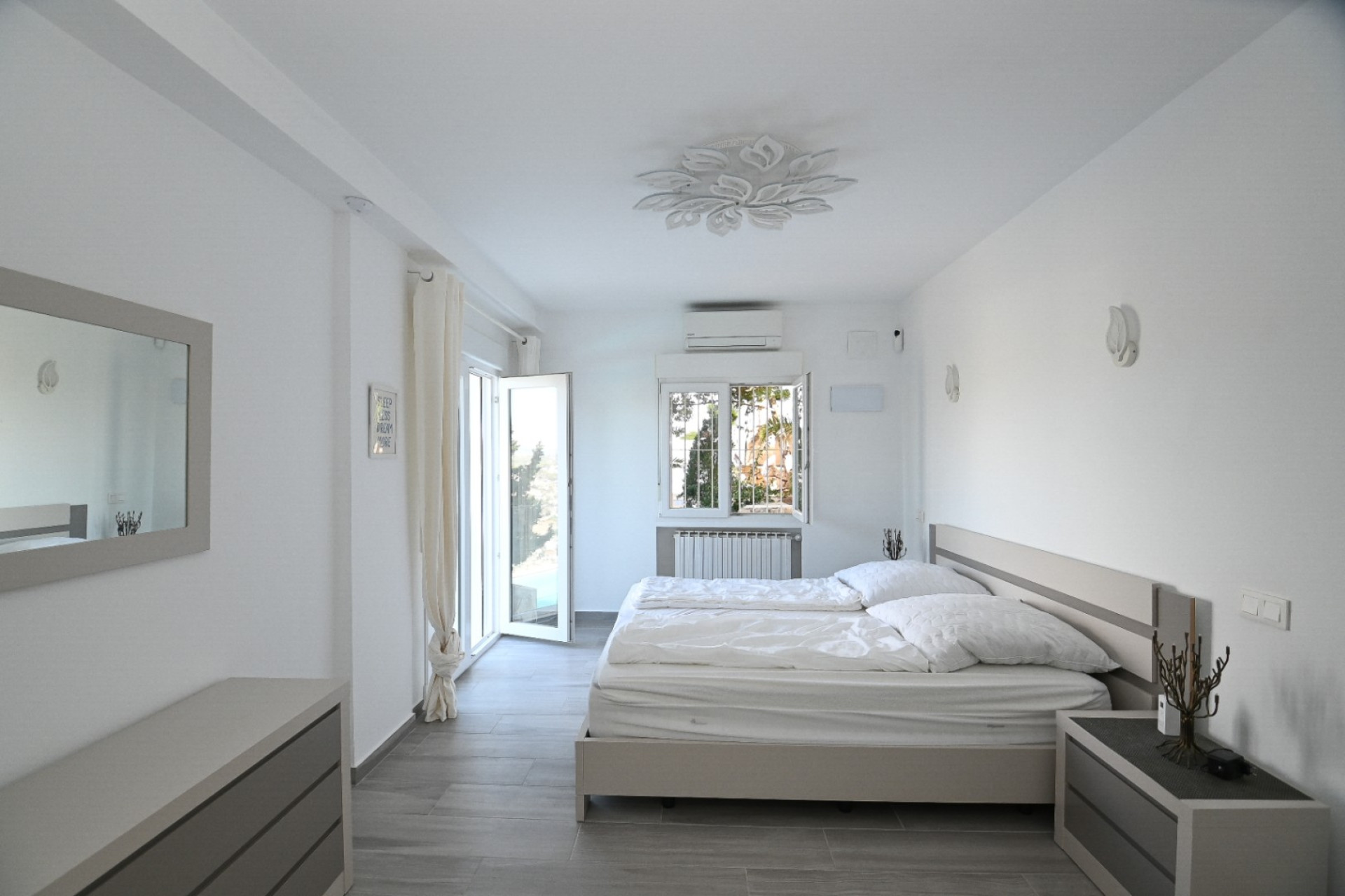 Resale - Villa - Moraira - Pueblo Alcazar