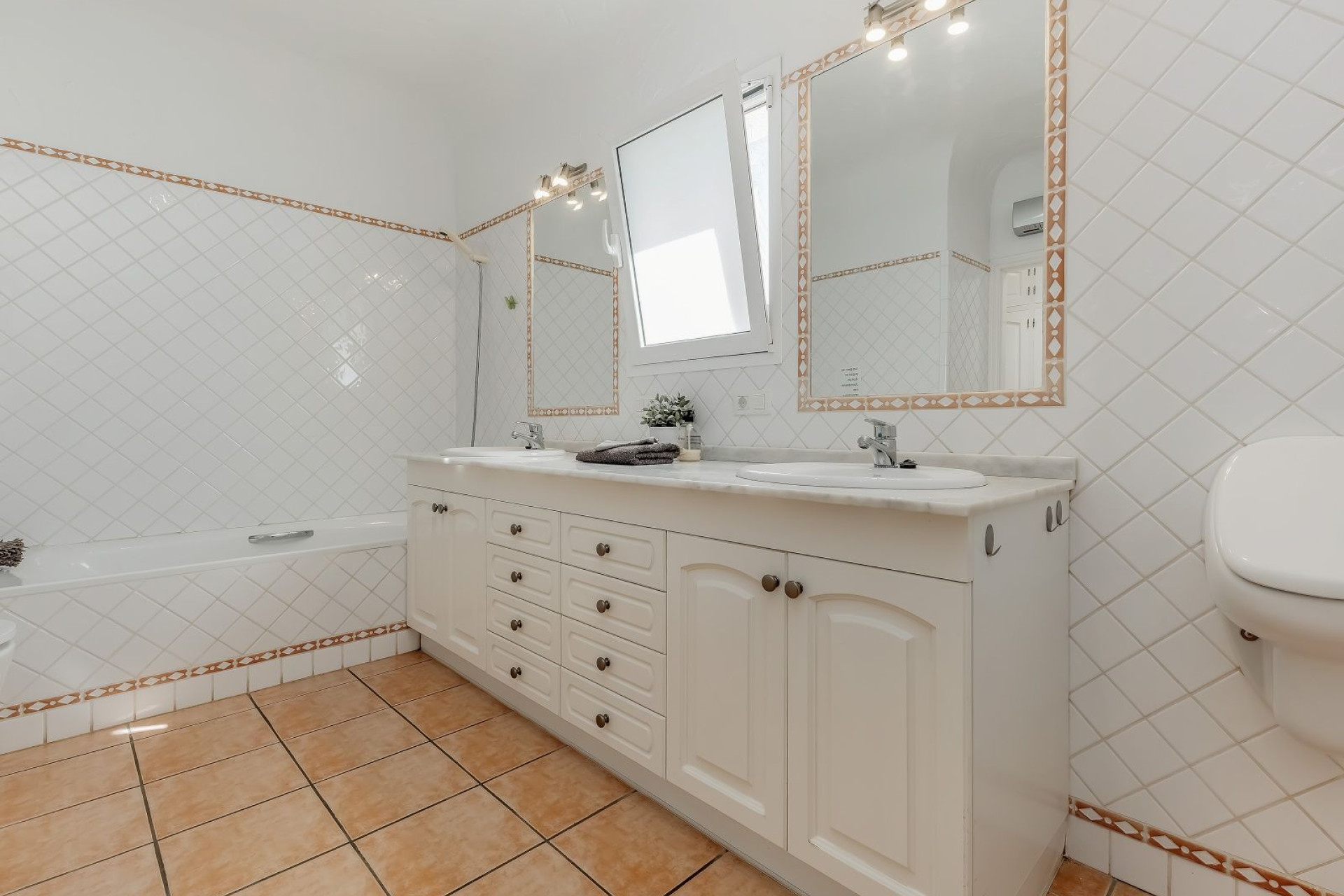 Resale - Villa - Moraira - Sabatera