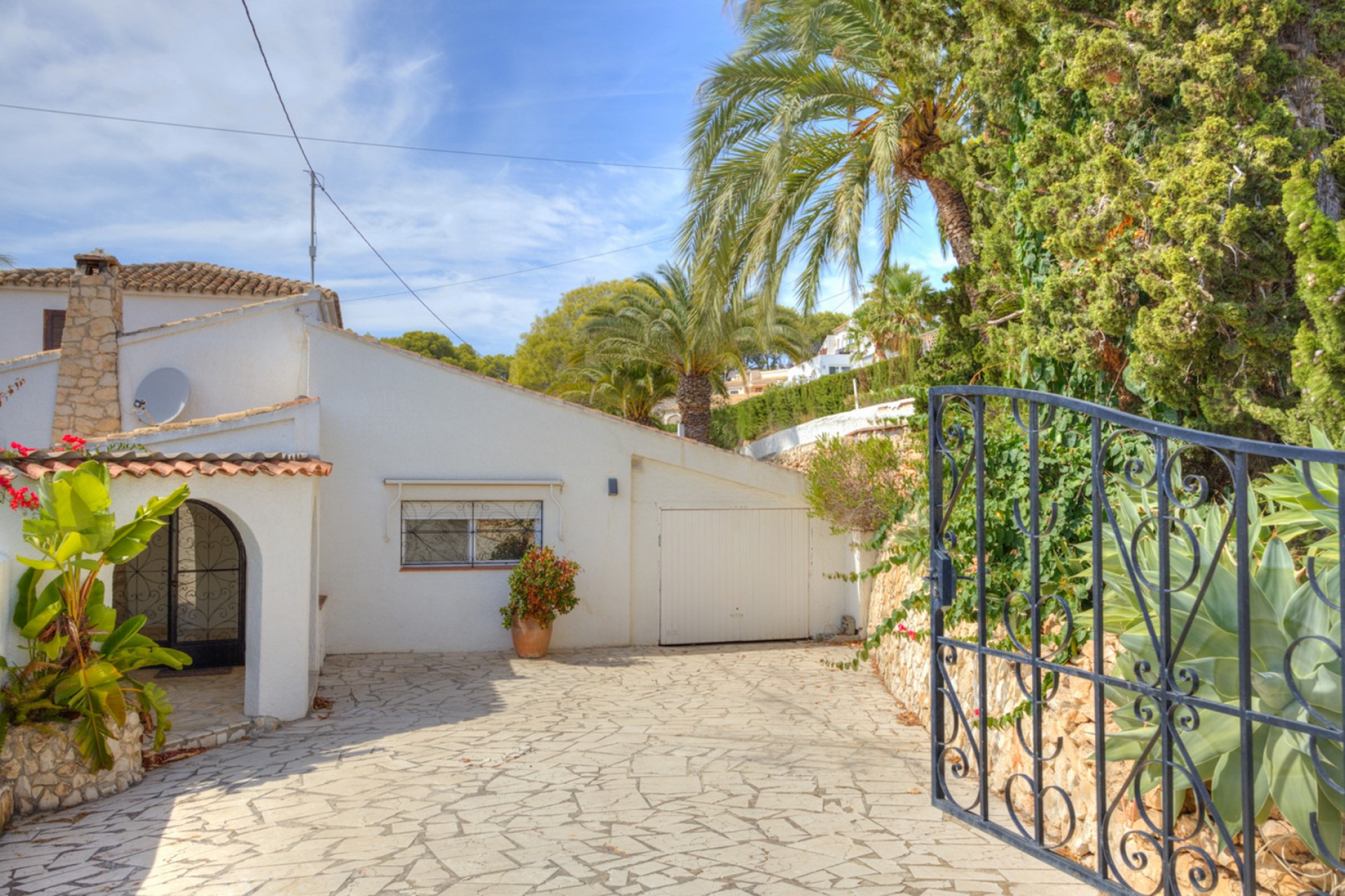 Resale - Villa - Moraira - San Jaime