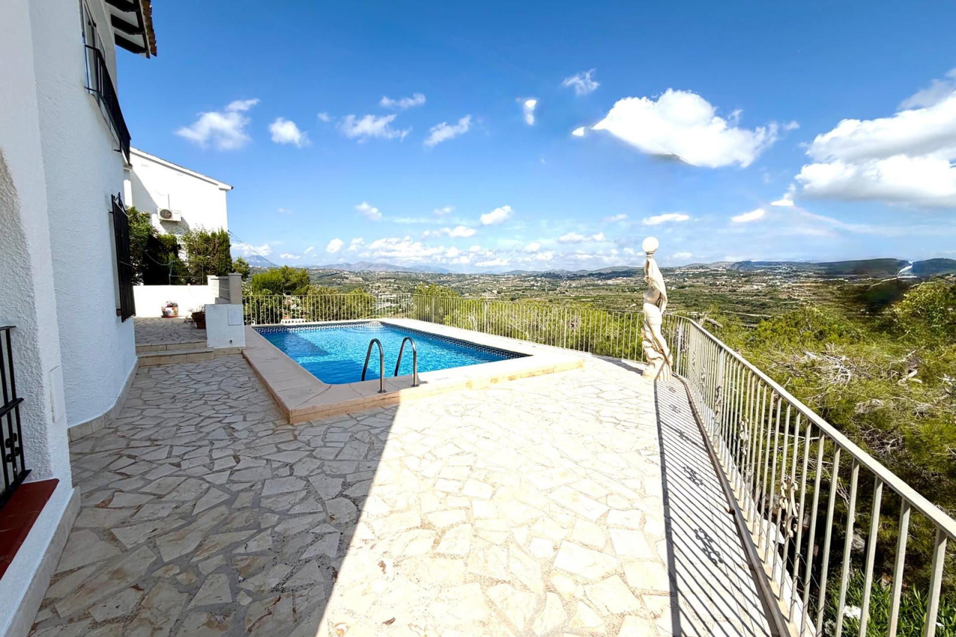 Resale - Villa - Moraira - Villotel