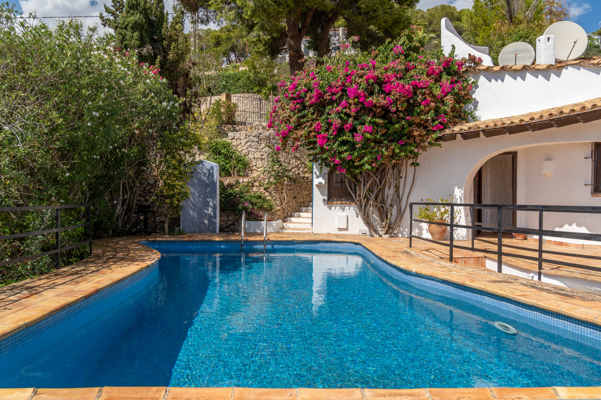 Resale - Villa - Moraira