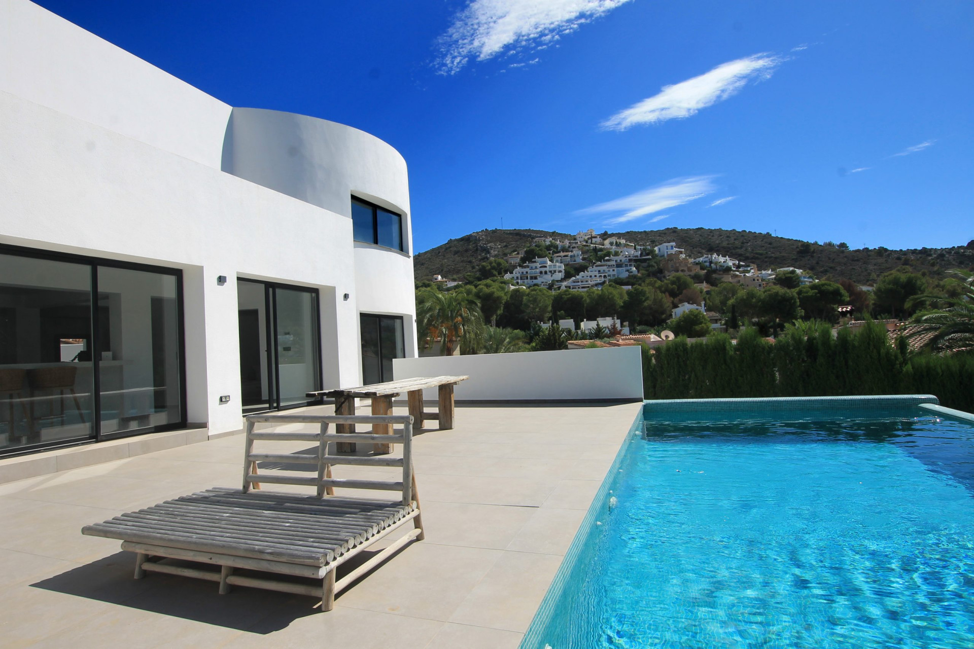 Resale - Villa - Moraira