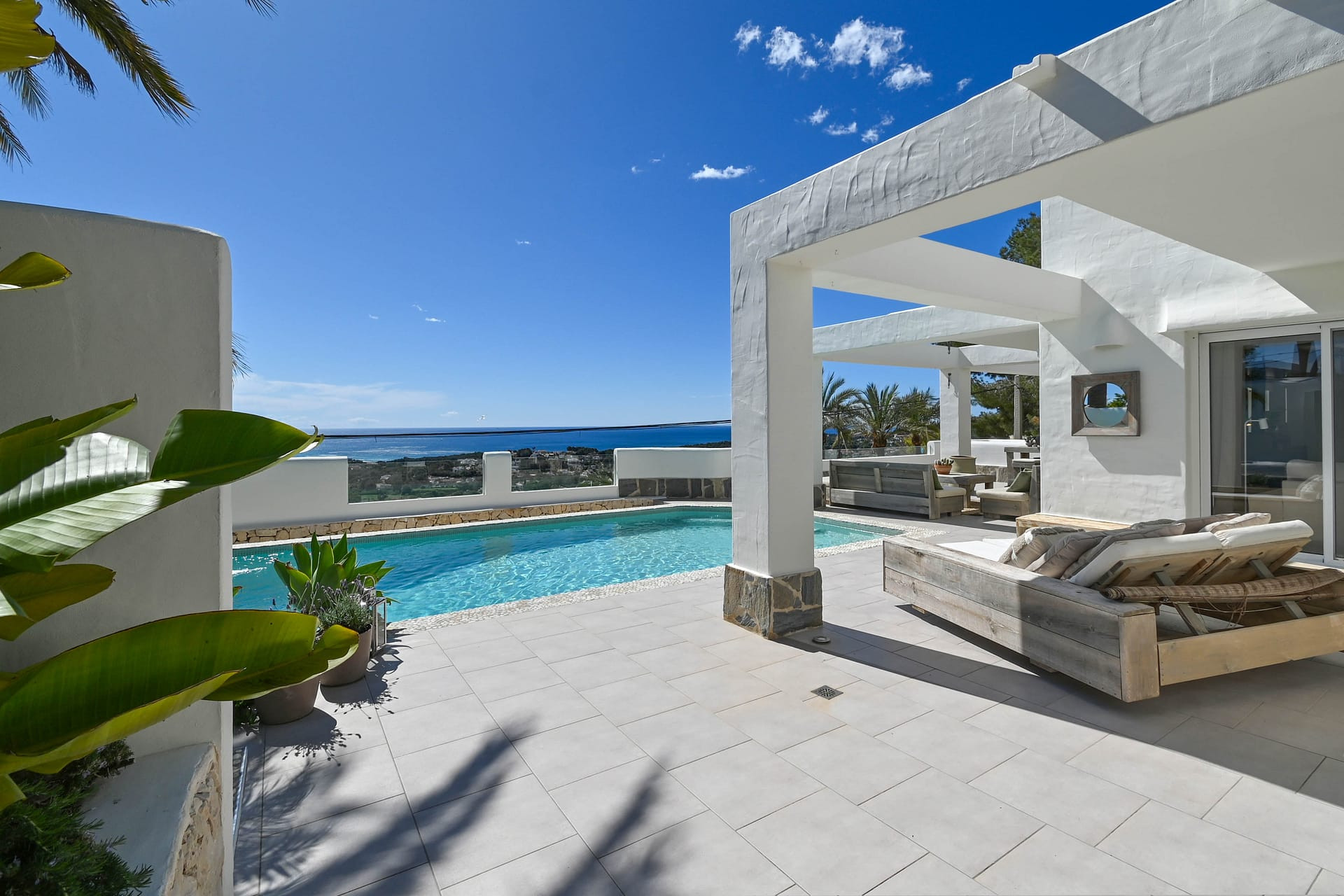 Resale - Villa - Moraira