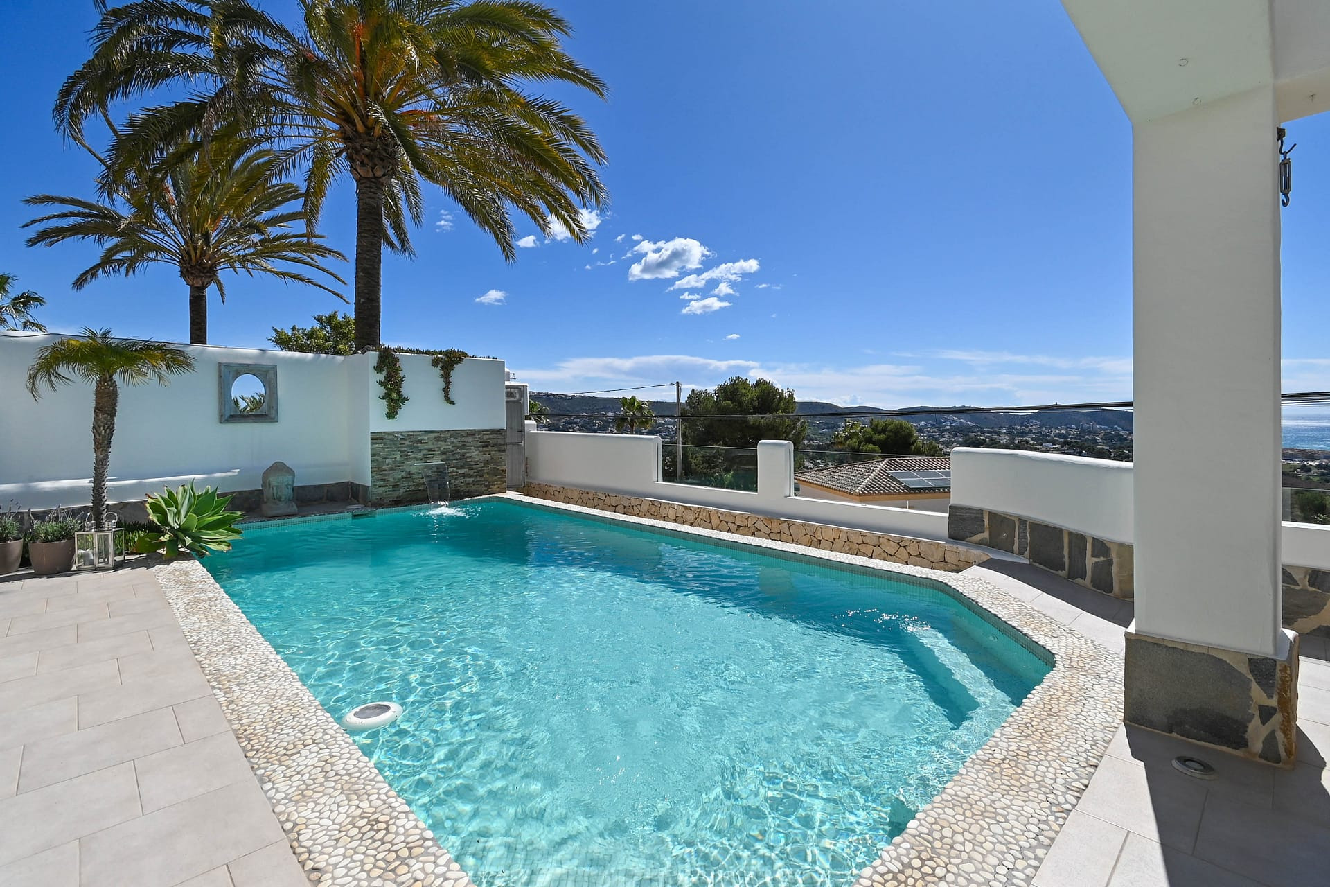 Resale - Villa - Moraira