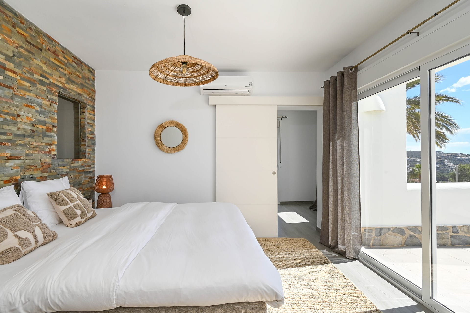 Resale - Villa - Moraira