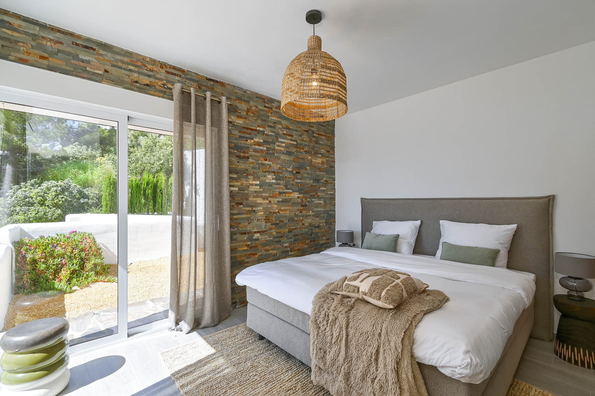 Resale - Villa - Moraira