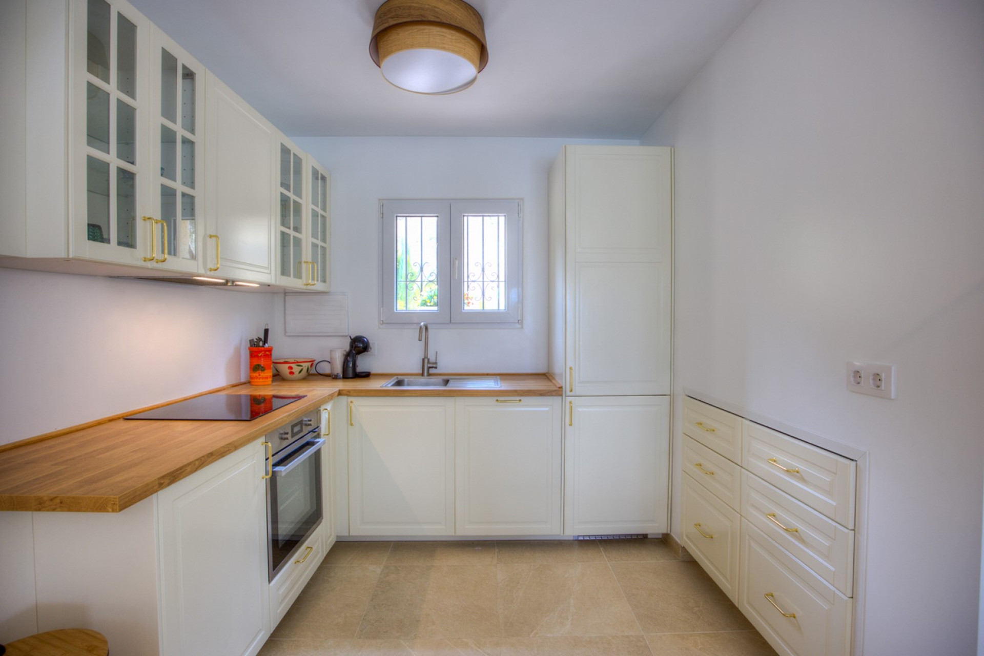 Resale - Villa - Moraira