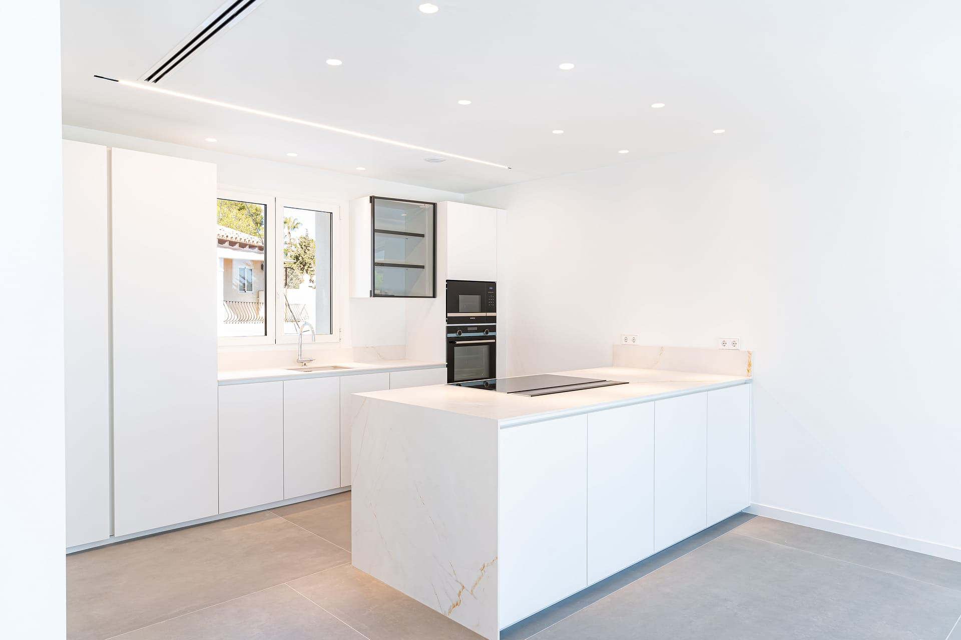 Resale - Villa - Moraira