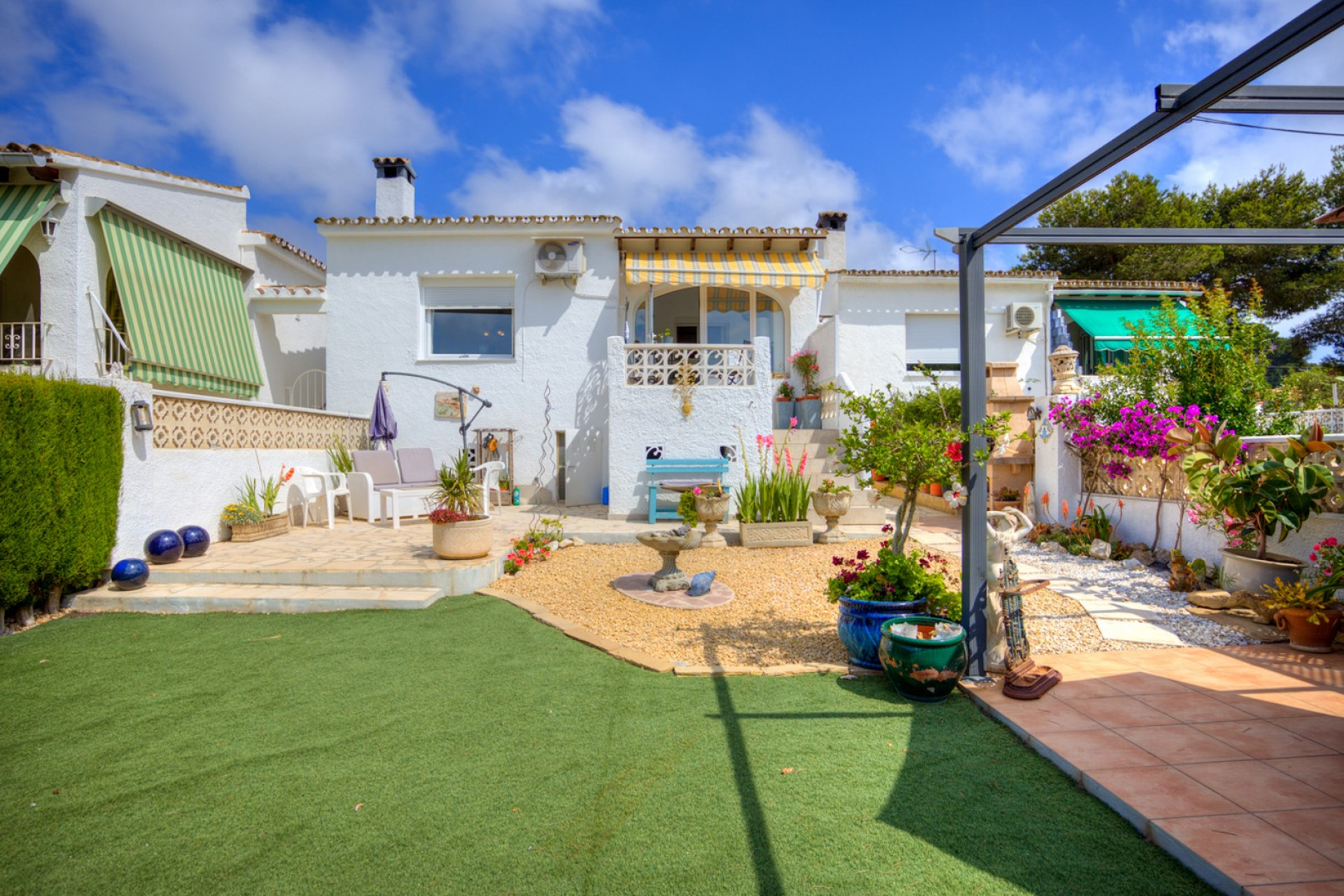 Resale - Villa - Moraira