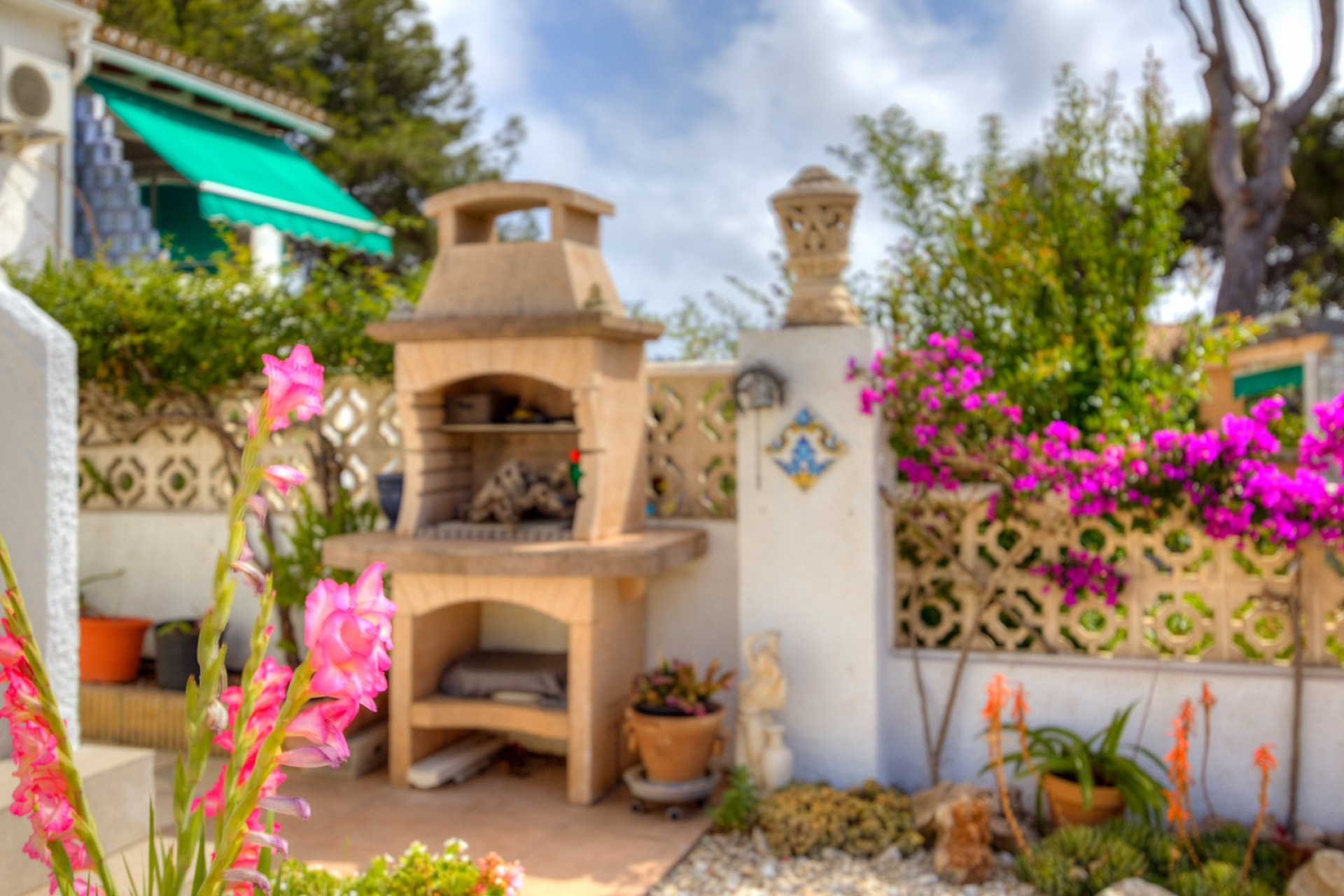 Resale - Villa - Moraira