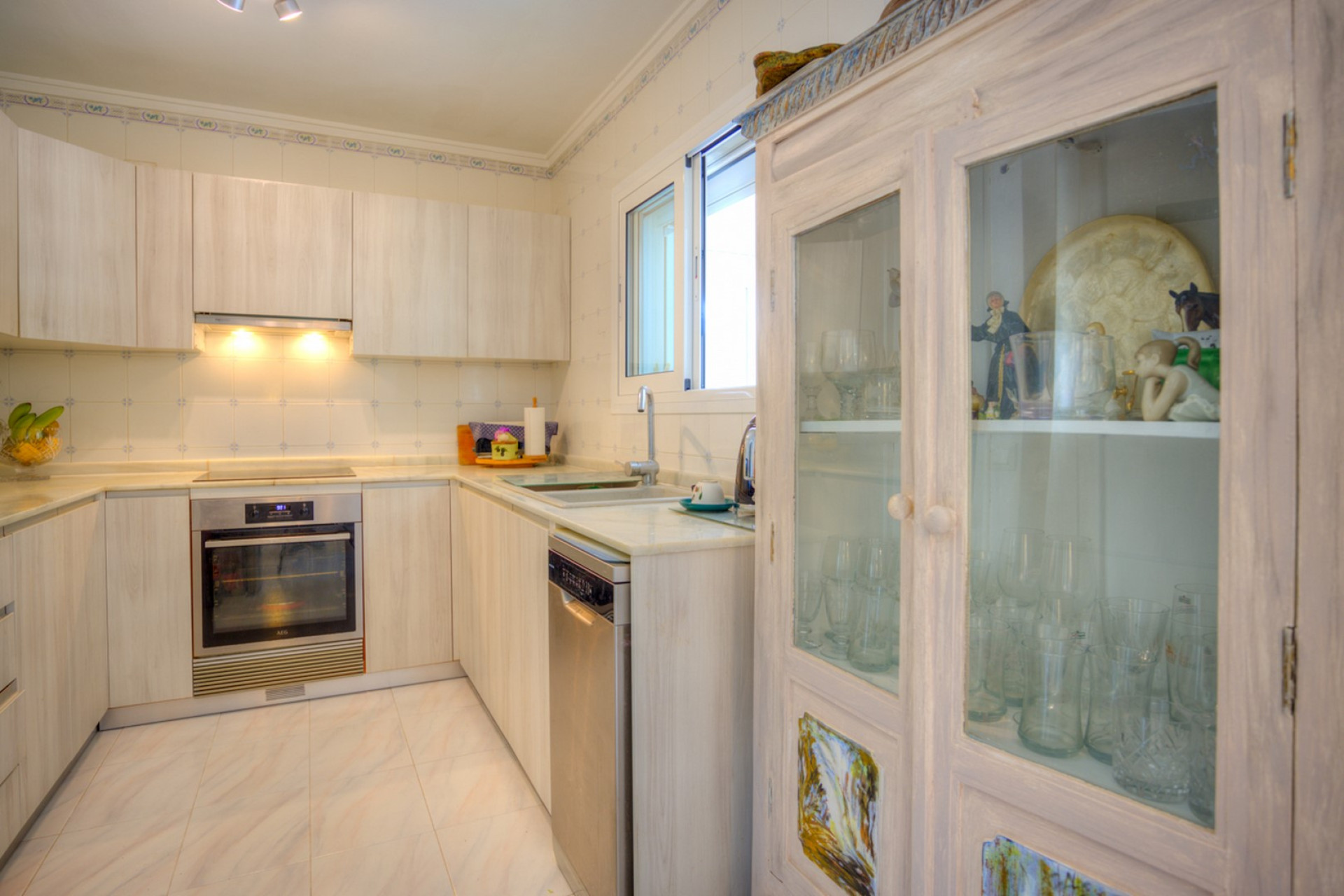 Resale - Villa - Moraira