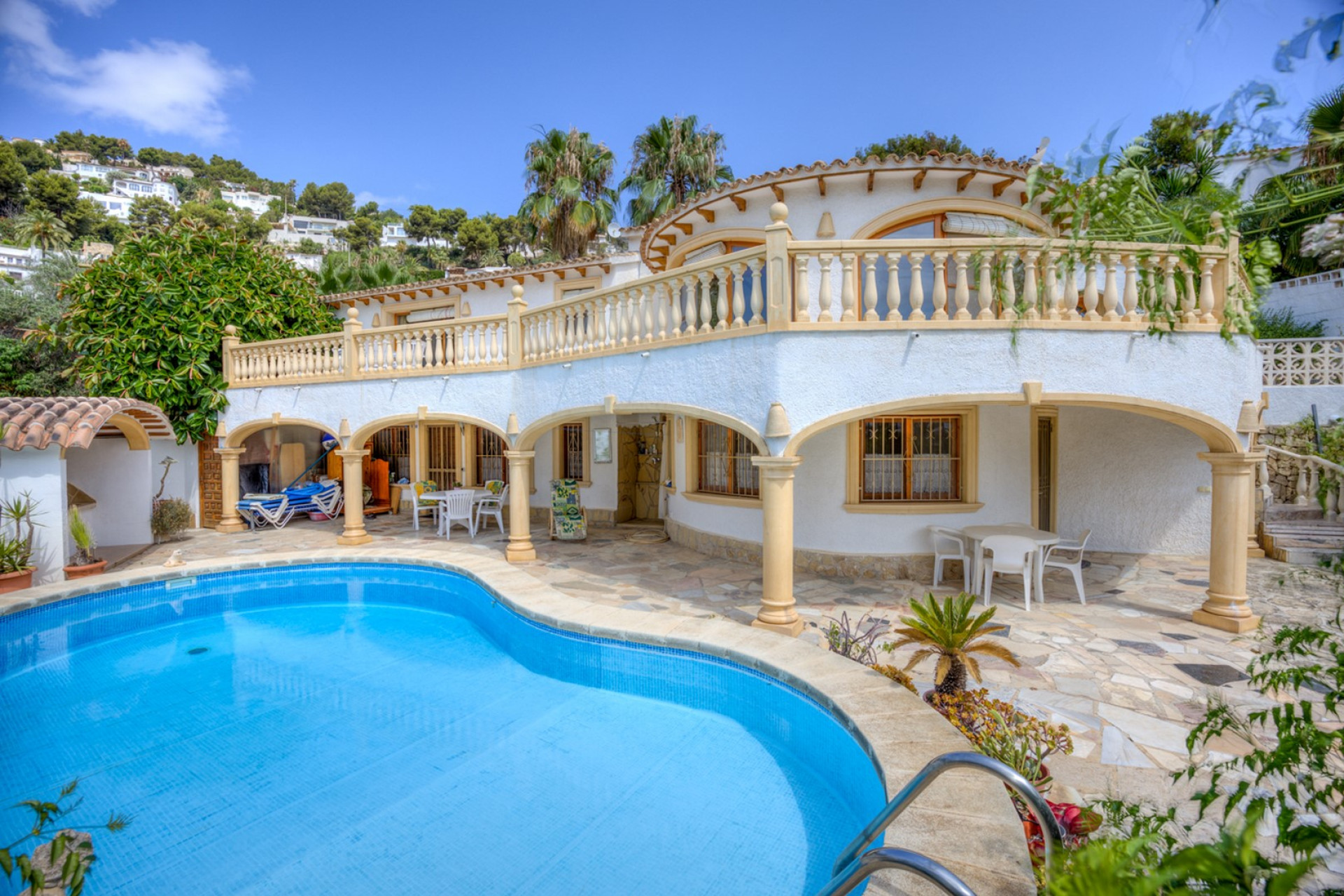 Resale - Villa - Moraira