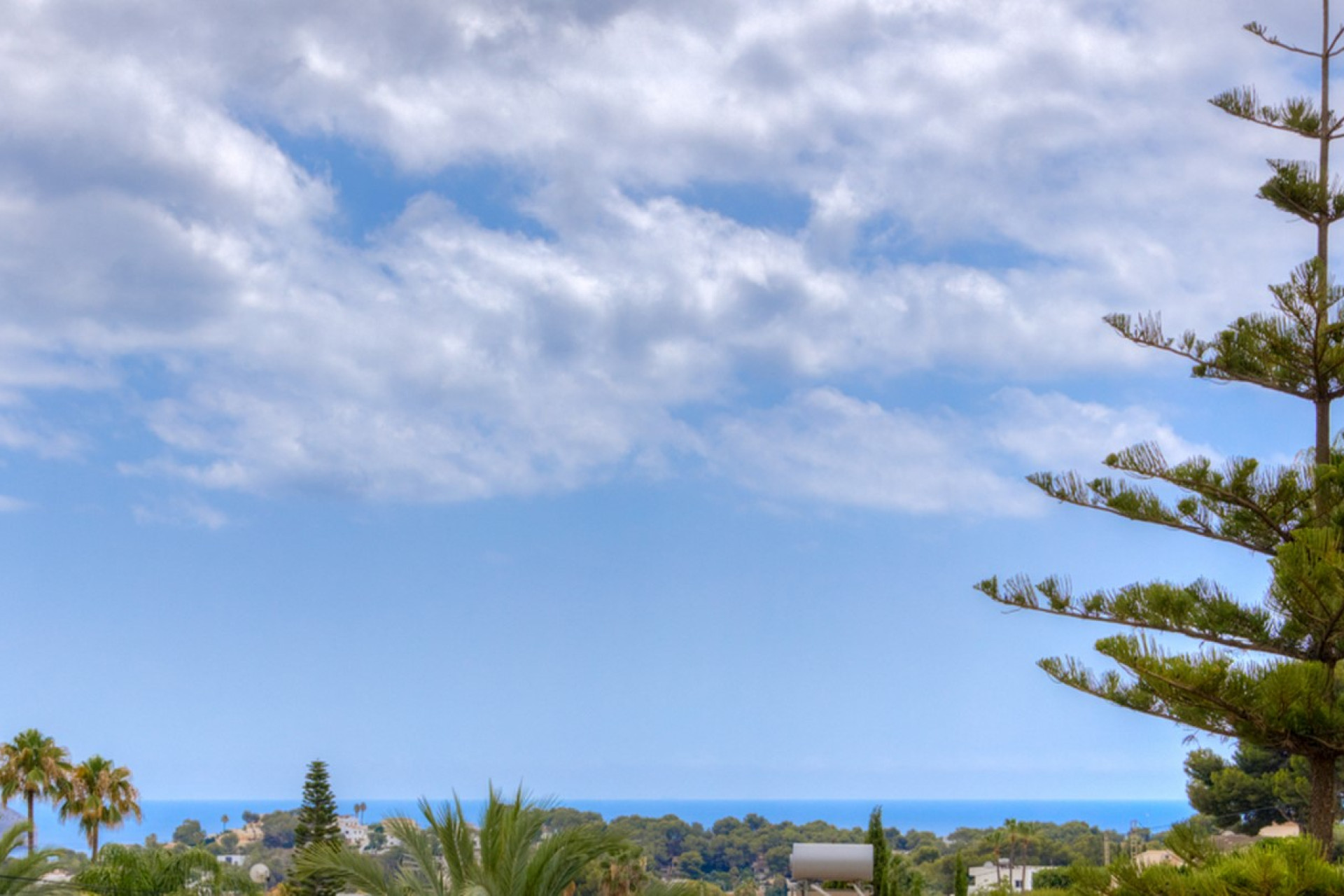Resale - Villa - Moraira