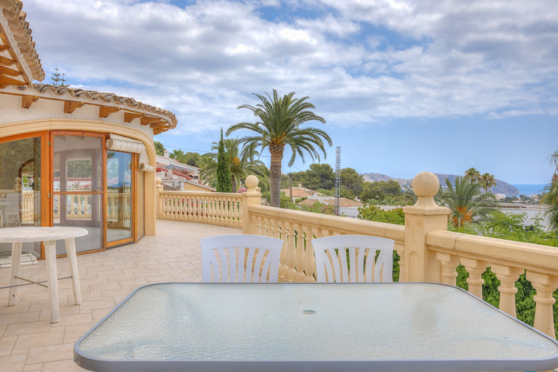 Resale - Villa - Moraira