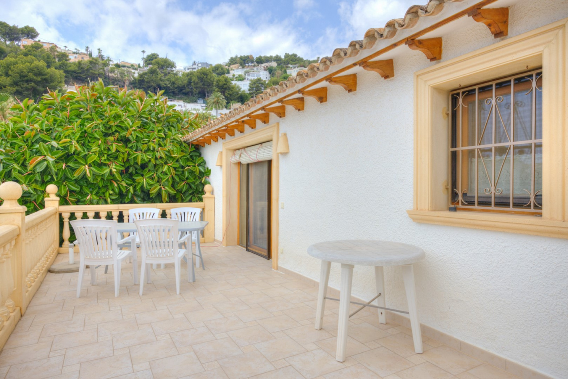 Resale - Villa - Moraira