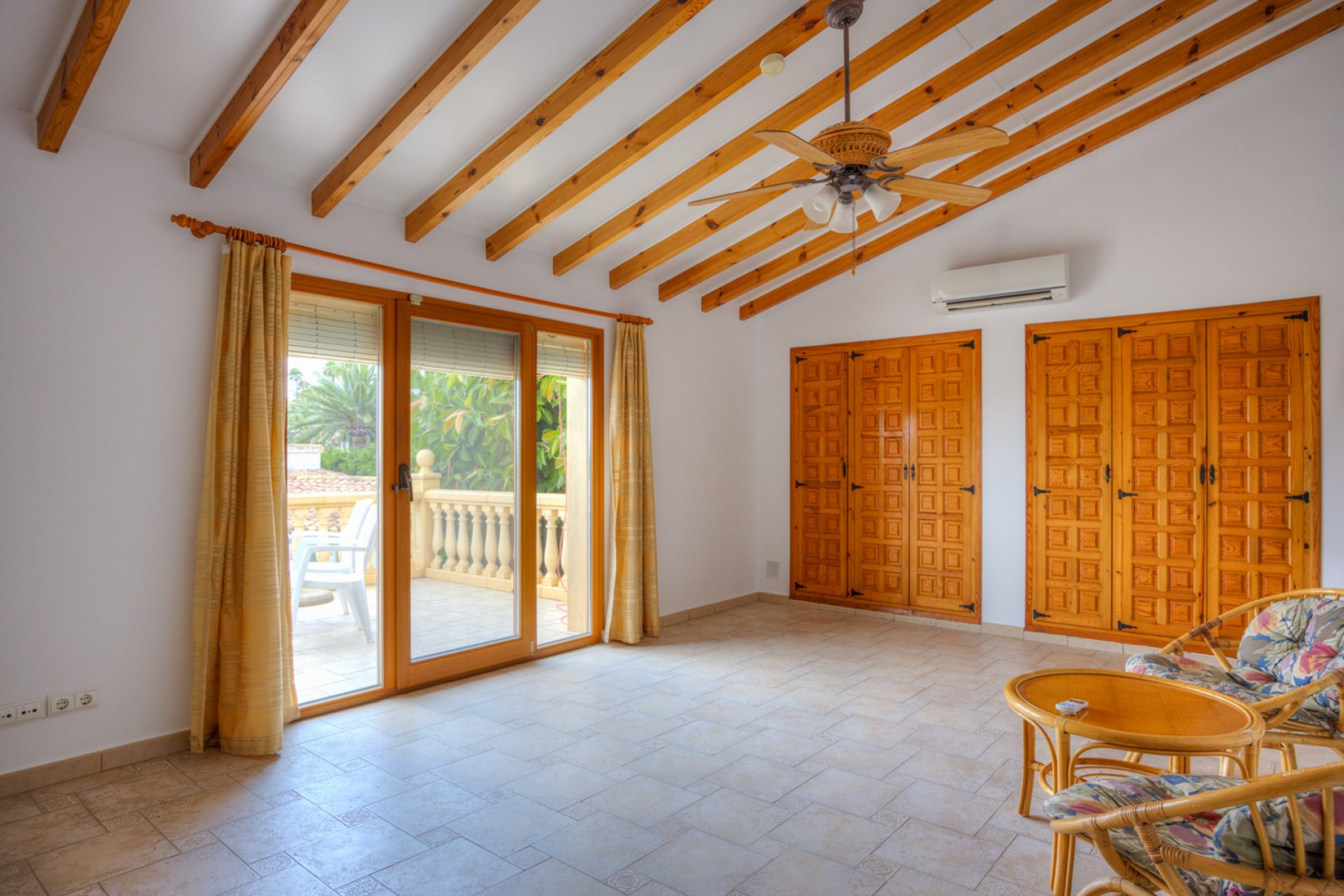 Resale - Villa - Moraira